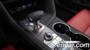 Genesis G70 Бензин 2.5T 2WD 2024 года из Южной Кореи