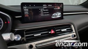 Genesis G70 Бензин 2.5T 2WD 2024 года из Южной Кореи