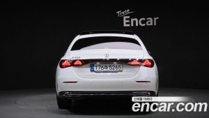 Mercedes-Benz E-Class E200 Avantgarde 2025 года из Южной Кореи