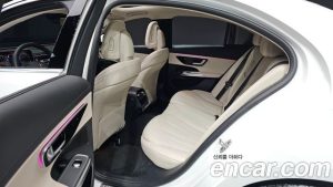 Mercedes-Benz E-Class E200 Avantgarde 2025 года из Южной Кореи
