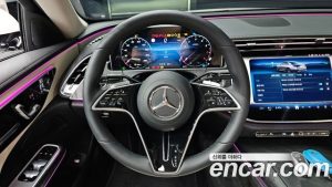 Mercedes-Benz E-Class E200 Avantgarde 2025 года из Южной Кореи