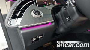 Mercedes-Benz E-Class E200 Avantgarde 2025 года из Южной Кореи