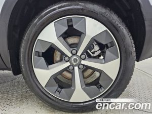 Volvo XC40 B4 Ultra Bright 2025 года из Южной Кореи
