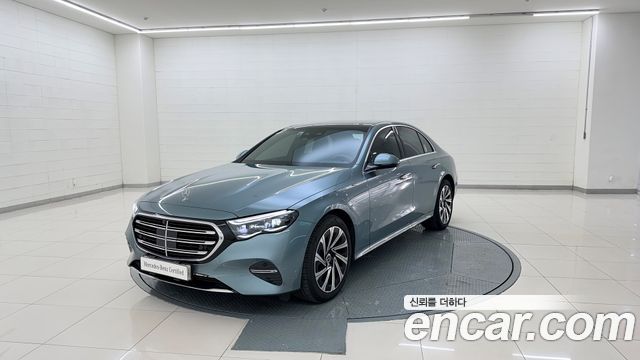 Mercedes-Benz E-Class E300 4MATIC Exclusive 2025 года из Кореи