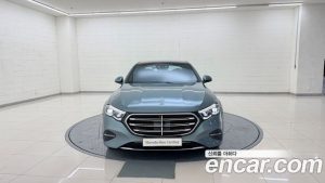 Mercedes-Benz E-Class E300 4MATIC Exclusive 2025 года из Южной Кореи