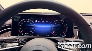 Mercedes-Benz E-Class E300 4MATIC Exclusive 2025 года из Южной Кореи