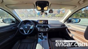 BMW 5-Series 530i xDrive Luxury 2023 года из Южной Кореи
