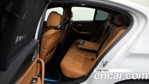 BMW 5-Series 520i M Sport 2023 года из Южной Кореи