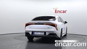 Kia K5 Prestige 2024 года из Южной Кореи