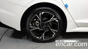 Kia K5 Prestige 2024 года из Южной Кореи
