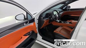 Kia K5 Prestige 2024 года из Южной Кореи