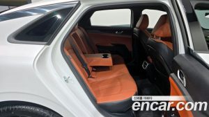 Kia K5 Prestige 2024 года из Южной Кореи