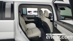 Hyundai Santafe HEV 1.6 2WD 2024 года из Южной Кореи
