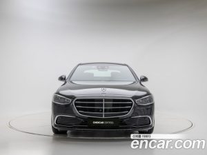Mercedes-Benz S-Class S350 d 4MATIC 2025 года из Южной Кореи
