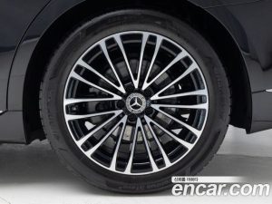 Mercedes-Benz S-Class S350 d 4MATIC 2025 года из Южной Кореи