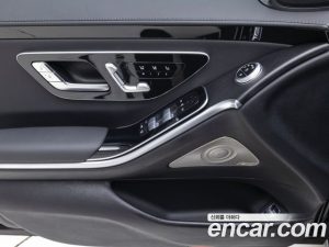 Mercedes-Benz S-Class S350 d 4MATIC 2025 года из Южной Кореи