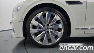 Bentley Flying Spur 4.0 2022 года из Южной Кореи