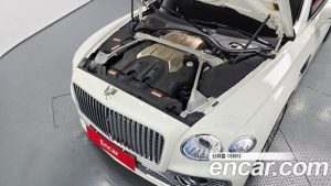 Bentley Flying Spur 4.0 2022 года из Южной Кореи