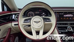 Bentley Flying Spur 4.0 2022 года из Южной Кореи