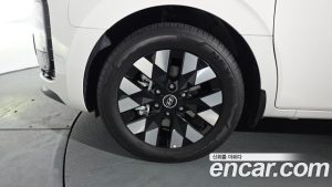 Hyundai Staria HEV 1.6 Lounge 9-Seater 2025 года из Южной Кореи