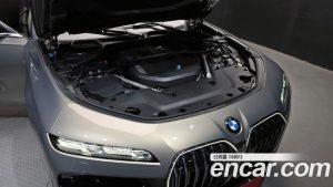 BMW 7-Series 740i xDrive M Sport Limited 2024 года из Южной Кореи