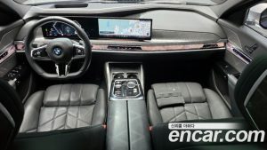 BMW 7-Series 740i xDrive M Sport Limited 2024 года из Южной Кореи