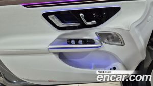 Mercedes-Benz EQE EQE350 4MATIC 2023 года из Южной Кореи