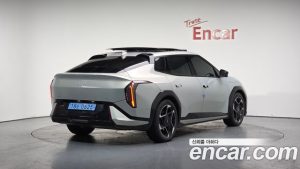 Kia EV4 Long Range 2WD 2026 года из Южной Кореи