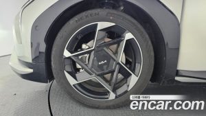 Kia EV4 Long Range 2WD 2026 года из Южной Кореи