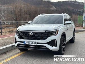 Volkswagen Atlas 2.0 TSI R-LINE 7-Seater 2025 года из Южной Кореи