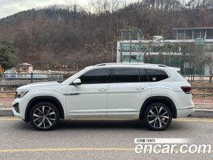 Volkswagen Atlas 2.0 TSI R-LINE 7-Seater 2025 года из Южной Кореи