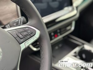 Volkswagen Atlas 2.0 TSI R-LINE 7-Seater 2025 года из Южной Кореи