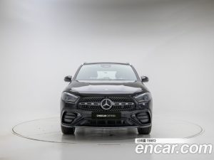 Mercedes-Benz GLA-Class GLA250 4MATIC 2025 года из Южной Кореи