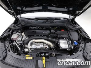 Mercedes-Benz GLA-Class GLA250 4MATIC 2025 года из Южной Кореи