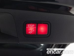 Mercedes-Benz GLA-Class GLA250 4MATIC 2025 года из Южной Кореи