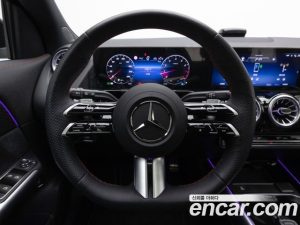Mercedes-Benz GLA-Class GLA250 4MATIC 2025 года из Южной Кореи