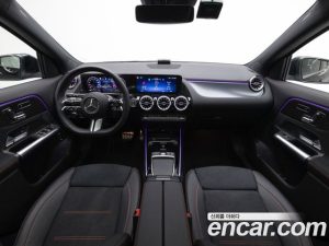 Mercedes-Benz GLA-Class GLA250 4MATIC 2025 года из Южной Кореи