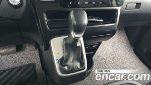 Hyundai Staria Wagon 5 2024 года из Южной Кореи