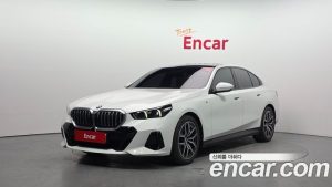 BMW 5-Series 520i M Sport 2025 года из Южной Кореи