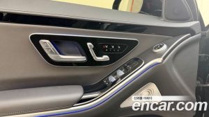 Mercedes-Benz S-Class S350 d 4MATIC 2025 года из Южной Кореи
