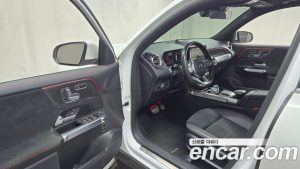 Mercedes-Benz GLB-Class GLB250 4MATIC 2023 года из Южной Кореи