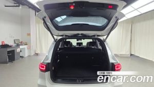 Mercedes-Benz GLB-Class GLB250 4MATIC 2023 года из Южной Кореи