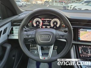 Audi Q8 55 TFSI 4WD Premium 2023 года из Южной Кореи