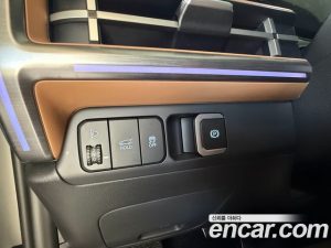 Hyundai Santafe Бензин 2.5T 4WD 2025 года из Южной Кореи