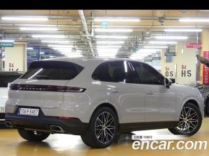 Porsche Cayenne 3.0 2024 года из Южной Кореи