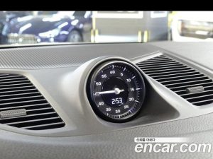 Porsche Cayenne 3.0 2024 года из Южной Кореи