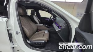 BMW 5-Series 520i M Sport 2025 года из Южной Кореи