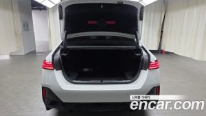 BMW 5-Series 520i M Sport 2025 года из Южной Кореи