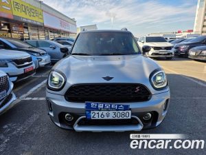 Mini Countryman ALL4 CLASSIC COMFORT PACK 2023 года из Южной Кореи