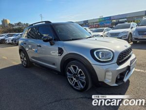 Mini Countryman ALL4 CLASSIC COMFORT PACK 2023 года из Южной Кореи